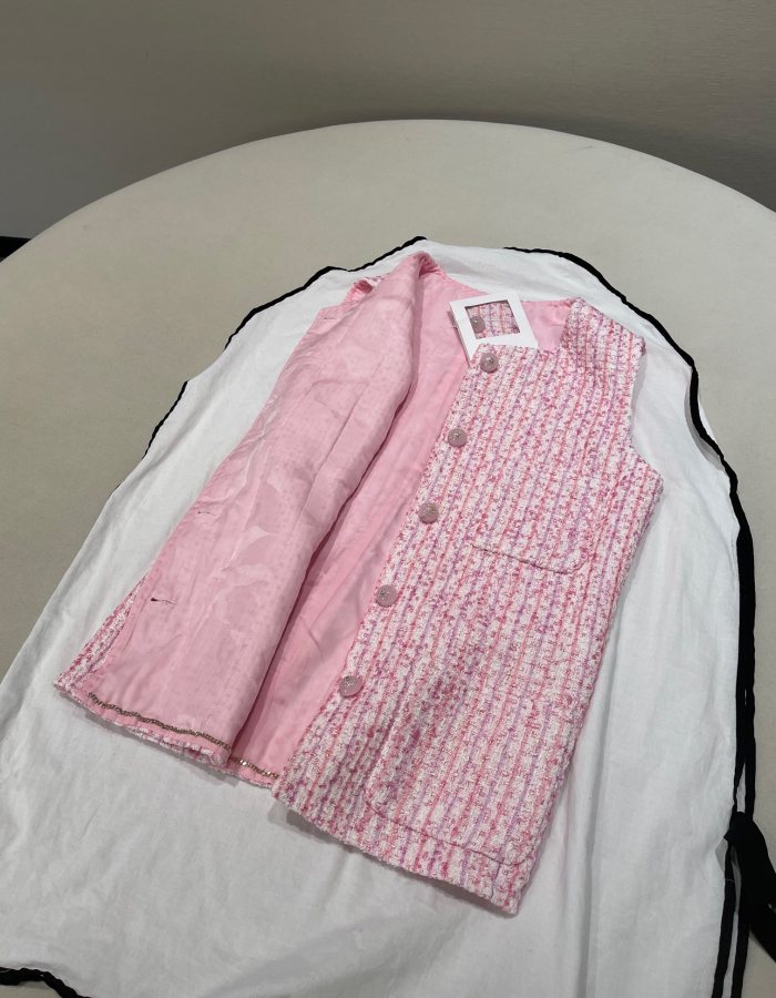 NIGO Chanel Women's Spring Solid Color Round Collar Wool Tweed Sleeveless Single Breasted Jacket #nigo76238