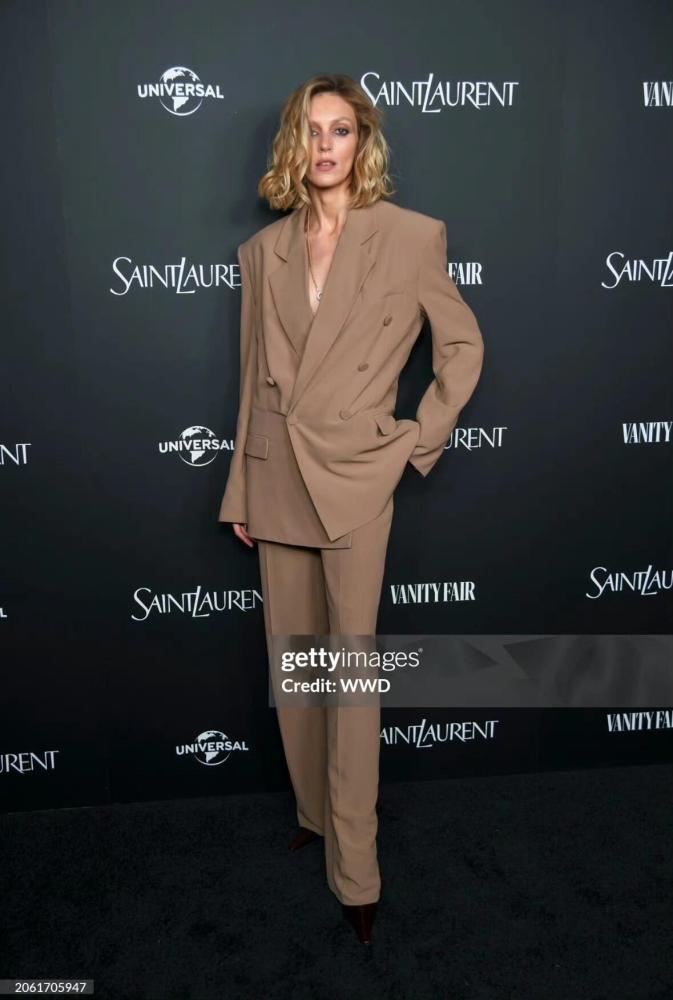 NIGO SAINT LAURENT Women's Spring And Autumn Solid Color Double-Breasted V-Neck Silk Crepe Long-Sleeved Blazer Jacket Ngvp #nigo1411