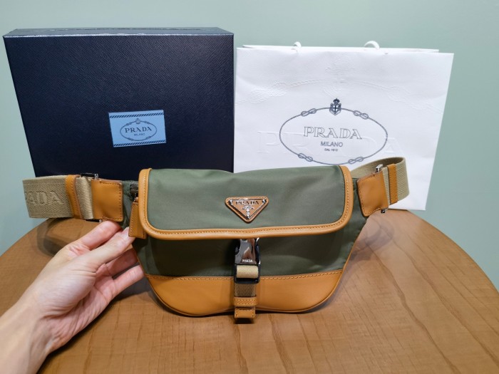 NIGO Prada Men's Enameled Metal Triangle Label Re-Nylon and Leather Shoulder Bag Waist Bags #nigo76294