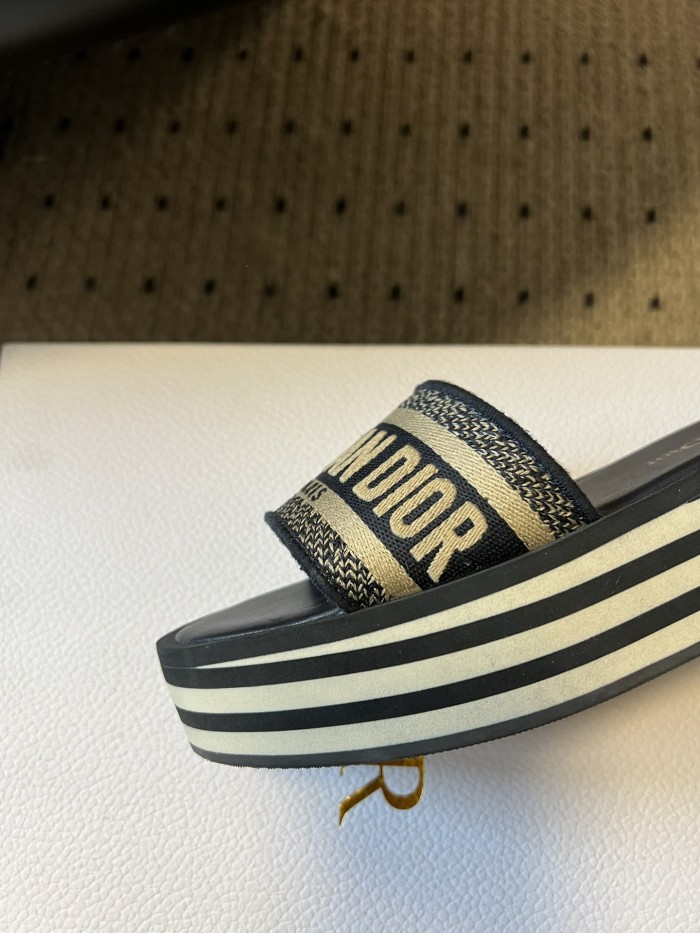 NIGO Dior Women's Alphabet Printed Round Head Colorblocking Thick Bottom One Slipper Sandals Shoes #nigo76299