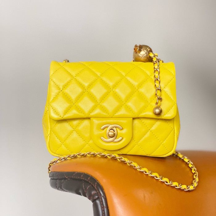 NIGO Chanel Women's Adjustable Shoulder Strap Diamond Pattern Gold Buckle Chain Gold Ball Solid Color Leather Crossbody Shoulder Bag Bags #nigo76352