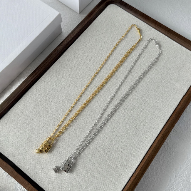 NIGO Celine LOCK TRIOMPHE Women's Solid Color Lock Pendant Brass Necklace Jewelry Accessories #nigo76395