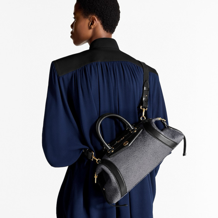 NIGO Louis Vuitton LV BIKER Women's Solid Color Metal Accessories Detachable Adjustable Shoulder Strap Sheep Leather Shoulder Handbag Bag Bags #nigo76456