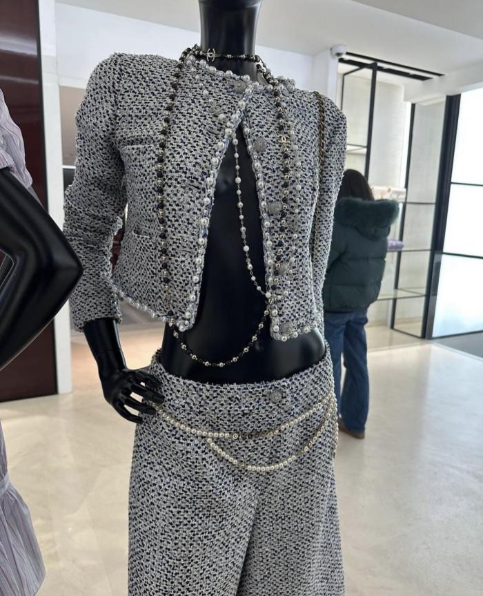 NIGO Chanel Women's Spring/Summer Shiny Twill Solid Color Tweed Pearl Button Round Collar Single Breasted Short Jacket Ngvp #nigo1458