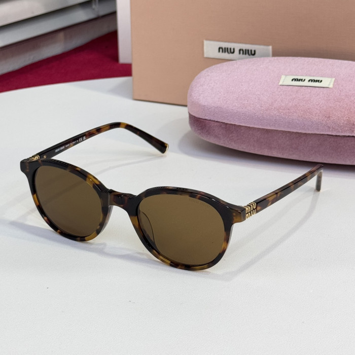 NIGO MiuMiu Women's Solid Color Legs Logo Design Acetate Oval Optical Frame Sunglasses Optical Eyewear Glasses #nigo76491