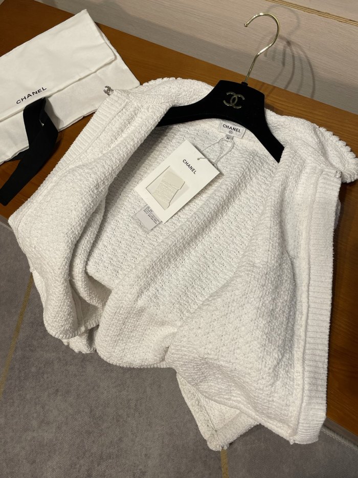NIGO Chanel Women's Autumn and Winter Solid Color Lapel Knit Long Sleeve Jacket #nigo76495