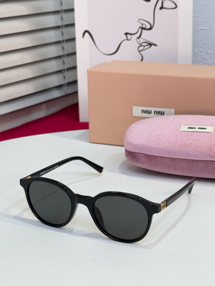 NIGO MiuMiu Women's Solid Color Legs Logo Design Acetate Oval Optical Frame Sunglasses Optical Eyewear Glasses #nigo76491
