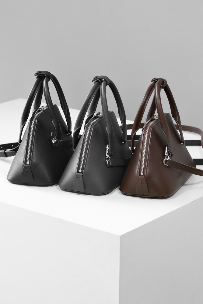 NIGO The Row Devon Women's Solid Color Adjustable Shoulder Strap Zipper Closure Calfskin Handbag Shoulder Crossbody Bag Bags #nigo76519