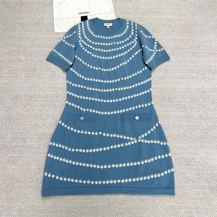NIGO Chanel Women's Spring/Summer Solid Color Pearl Chain Printed Cashmere Short Sleeve Dresses #nigo76518