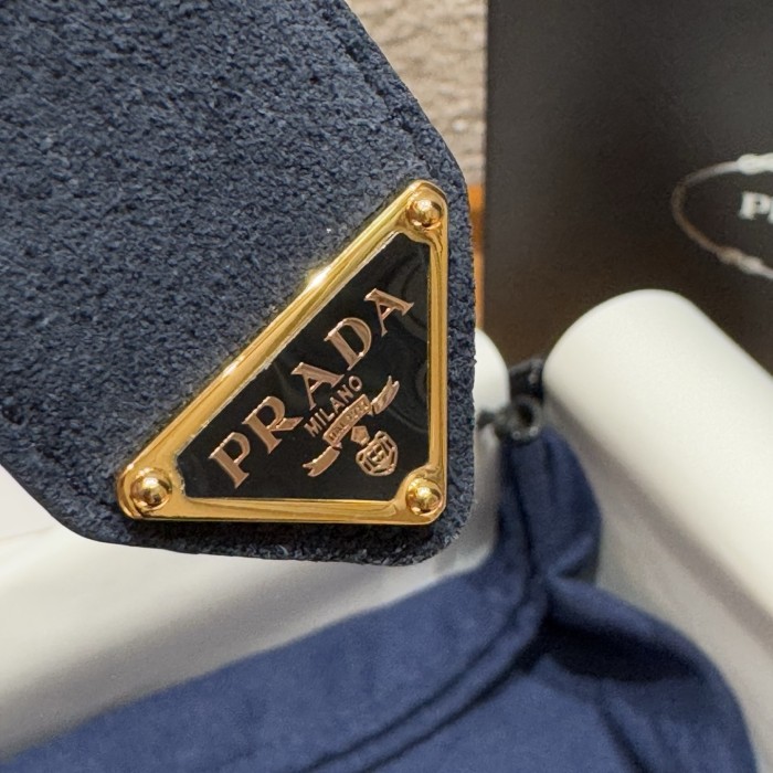 NIGO Prada Men's Suede Belt Silver Gold Rose Gold Logo Embellishment Jewelry Accessories #nigo81219