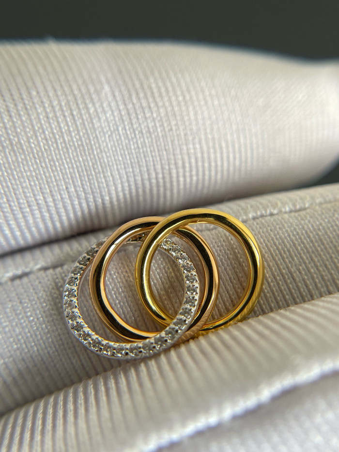 NIGO Cartier TRINITY Women's Semi-Pave Diamond Tri-color Triple Hoop Earrings Jewelry #nigo76548