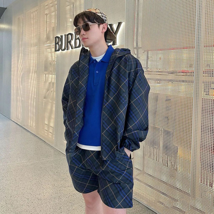 NIGO Burberry Men's Spring and Autumn Check Twill Jacket Shorts Set Equestrian Rider Logo Applique Fashion High Street Trend Hooded Jacket Drawstring Shorts Set Suit #nigo81226