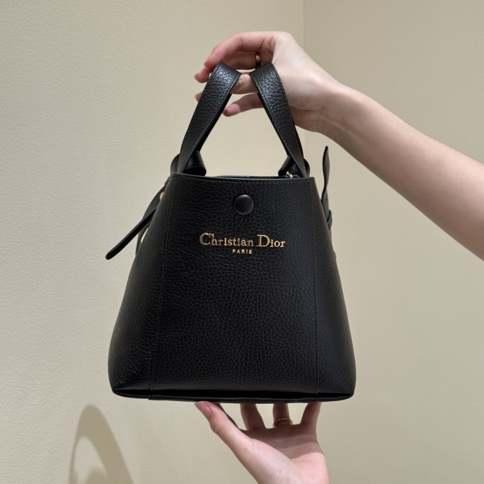 NIGO Dior Signature Women's Monogram Printed Solid Colour Grained Cowhide Leather Shoulder Tote Bucket Bag Bags #nigo76662