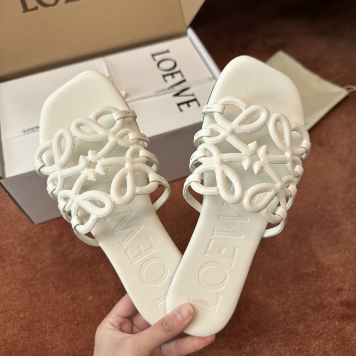 NIGO LOEWE Women's Summer Solid Colour Soft Cow Leather Petal Anagram Sandals Slippers Shoes #nigo76752