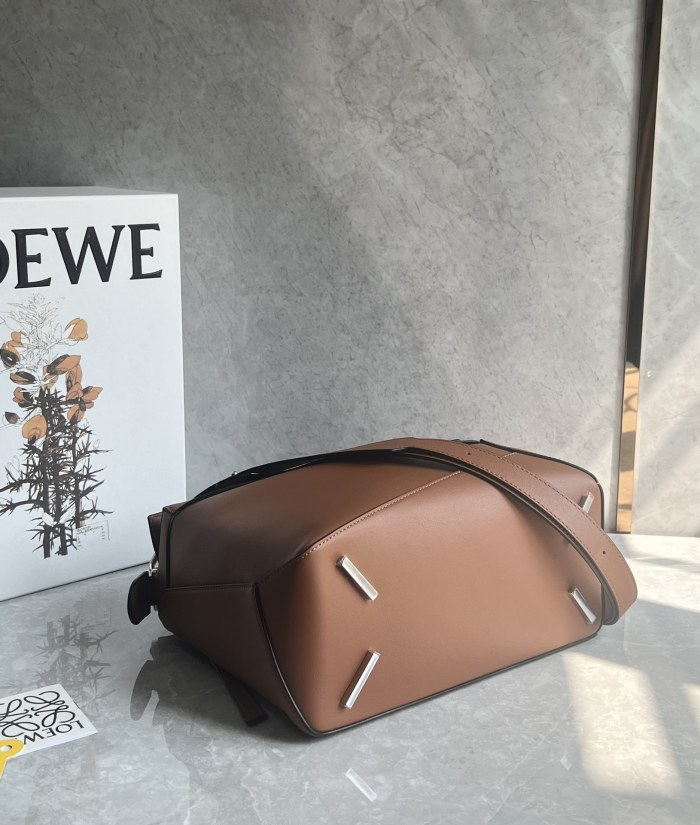 NIGO Loewe Women's Medium Grained Cowhide Puzzle Handbag Solid Color Patchwork Crossbody Bags Bag 0010896454 #nigo76833