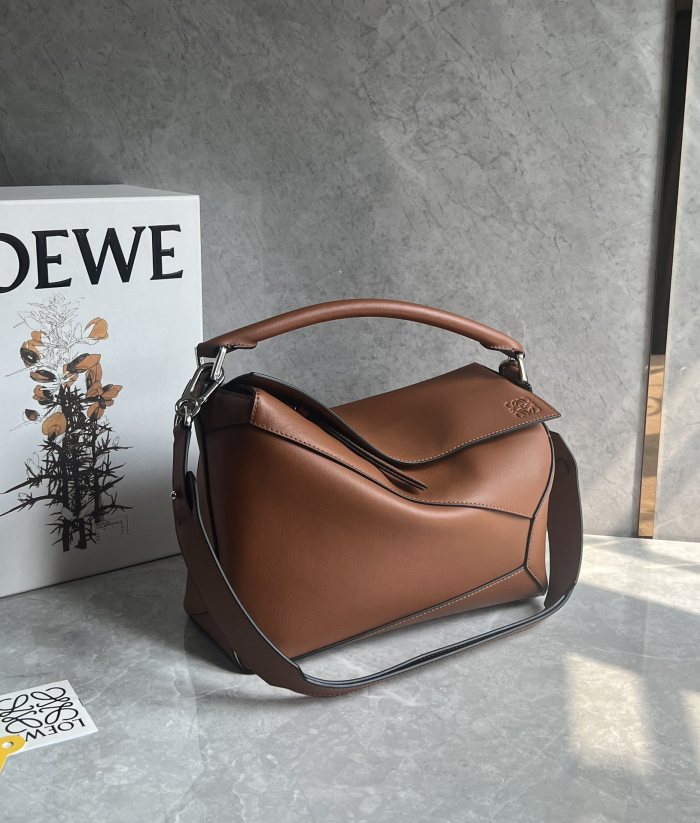 NIGO Loewe Women's Medium Grained Cowhide Puzzle Handbag Solid Color Patchwork Crossbody Bags Bag 0010896454 #nigo76833
