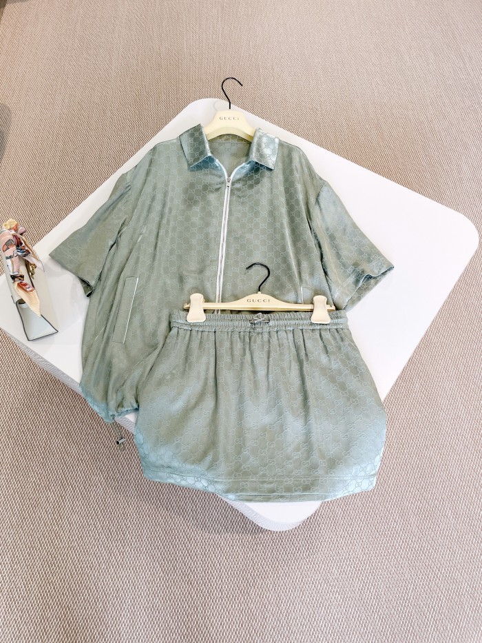 NIGO Gucci Women's Summer Solid Colour Letter Printed Zip Short Sleeve Top Jacket Casual Tie Shorts Set Suit #nigo76887