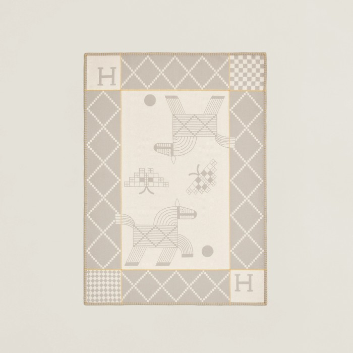NIGO Hermes Avalon Animaux Nattes Solid Colour Patterned Printed Wool Blanket Furniture Decor Furniture Accessories #nigo76927