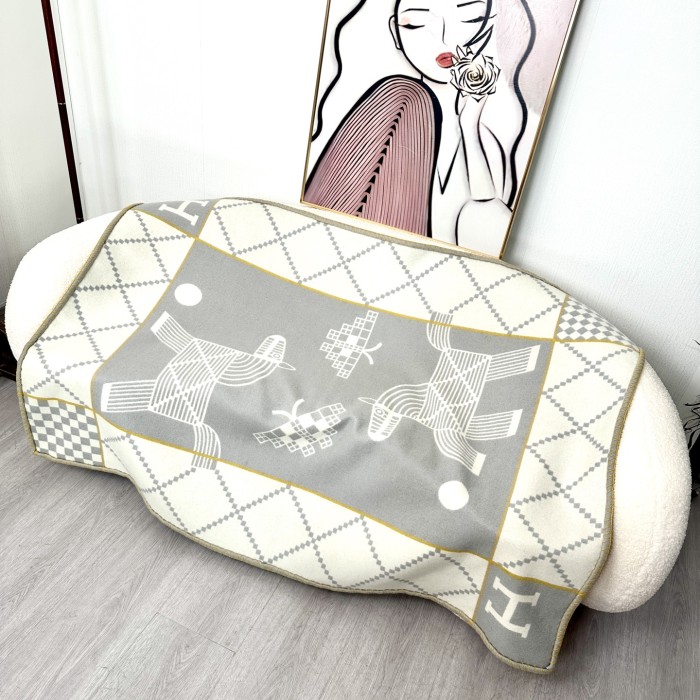 NIGO Hermes Avalon Animaux Nattes Solid Colour Patterned Printed Wool Blanket Furniture Decor Furniture Accessories #nigo76927