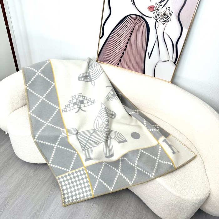 NIGO Hermes Avalon Animaux Nattes Solid Colour Patterned Printed Wool Blanket Furniture Decor Furniture Accessories #nigo76927