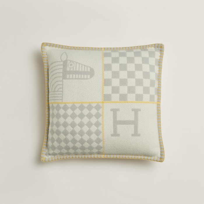 NIGO Hermes Avalon Animaux Nattes Solid Colour Wool Patterned Printed Cushions Pillow Furniture Accessories #nigo76926