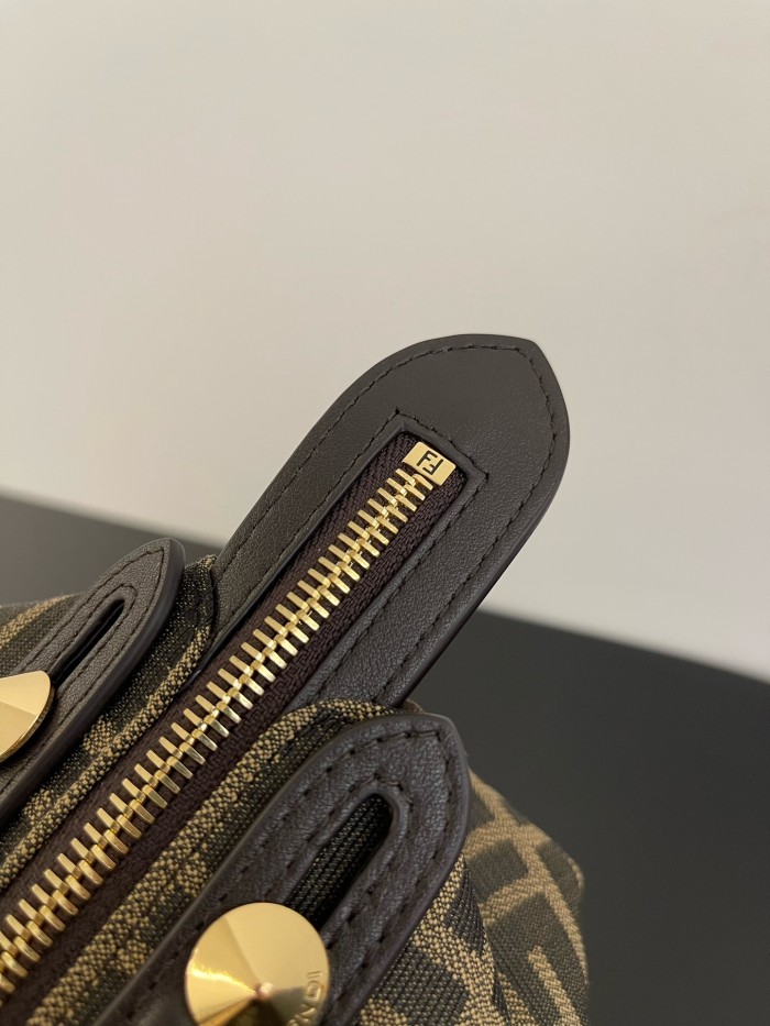 NIGO Fendi By The Way Soft Women's Adjustable Removable Shoulder Strap Solid Colour Brand Logo Cowhide Leather Single Shoulder Slanting Clutch Bag Bags #nigo76953