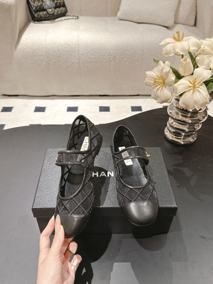NIGO Chanel Coco Beach 25M Women's Summer Solid Colour Round Toe Velcro Flat Heel Mary Jane Shoes #nigo76944