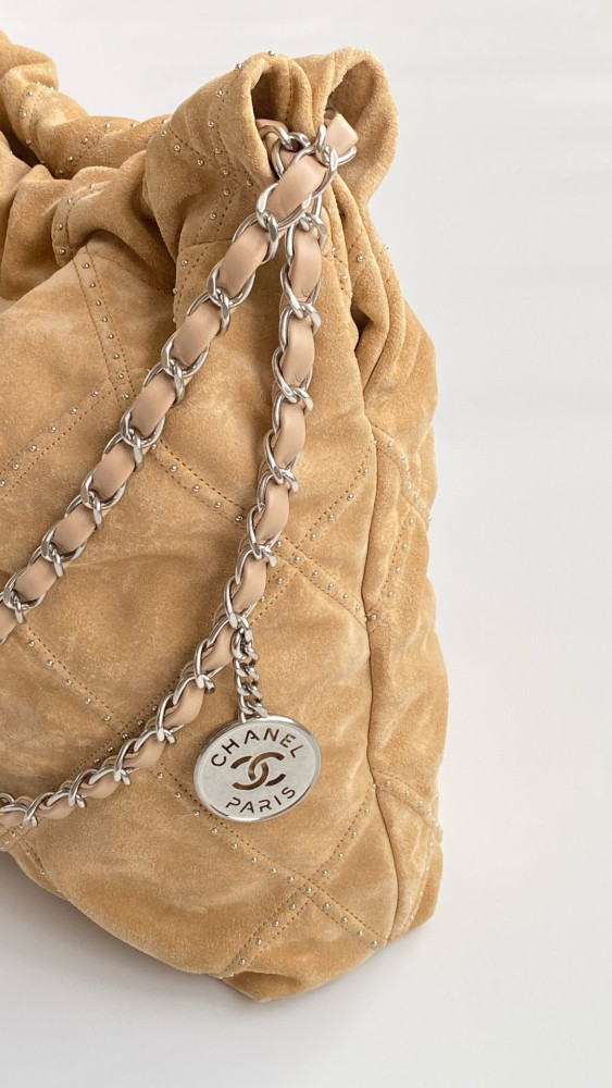 NIGO Chanel Women's Solid Colour Chain Shoulder Strap Suede Leather Studded Quilted Design Shoulder Tote Bag Bags #nigo76948