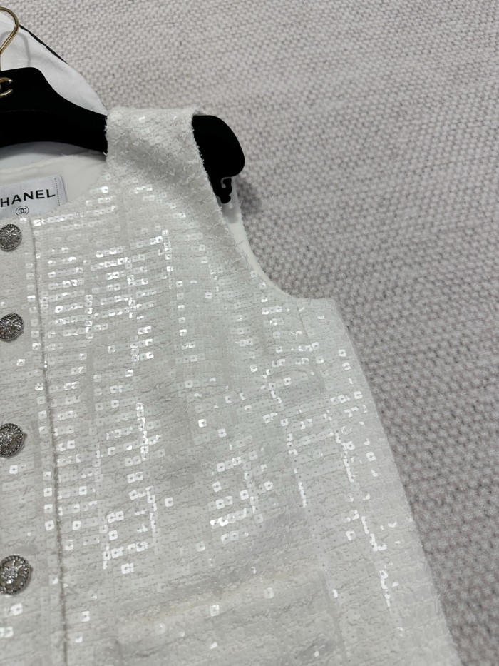 NIGO Chanel Women's Spring And Autumn Beaded Solid Color Single-Breasted Fitted Sleeveless Sequin Vest Jacket Ngvp #nigo1668