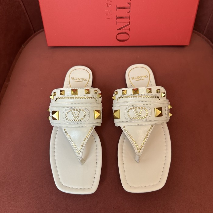 NIGO Valentino Women's Summer Solid Color Leather Studded Flat Toe Thong Sandals Slippers Shoes #nigo76982