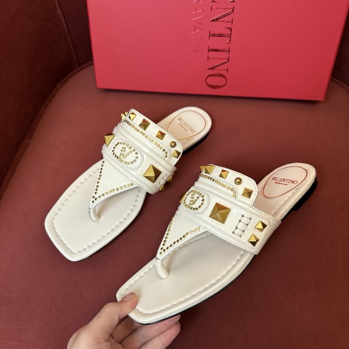 NIGO Valentino Women's Summer Solid Color Leather Studded Flat Toe Thong Sandals Slippers Shoes #nigo76982
