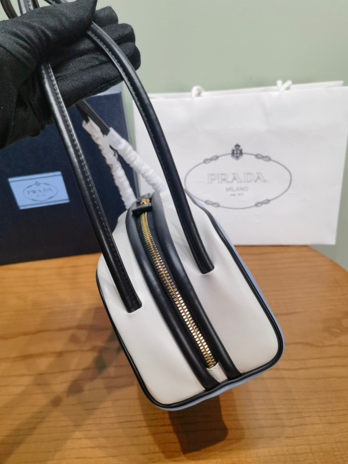 NIGO Prada Swing Women's Solid Color Letter Logo Zipper Closure Calfskin Handbag Shoulder Bag Bags #nigo77148