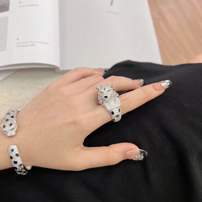 NIGO PANTHÈRE DE CARTIER Cartier Gemstone-set Diamond Silver Panther Ring Jewelry Accessories #nigo77198