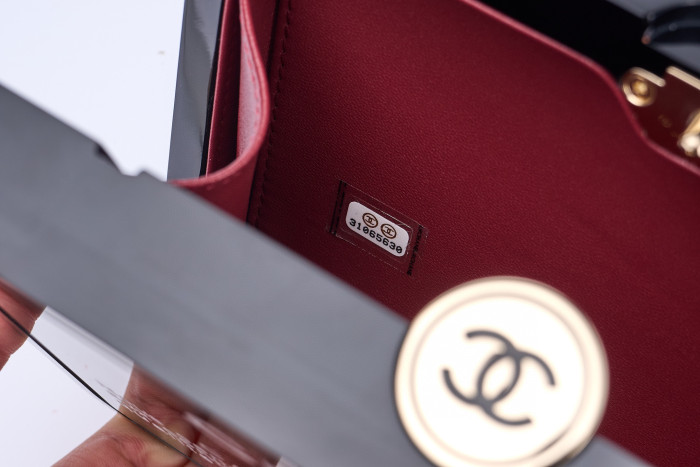 NIGO Chanel Women's Solid Color Letter Print Acrylic Box-Shaped Chain Shoulder Strap Single Shoulder Crossbody Handbag Bag Bags #nigo77197