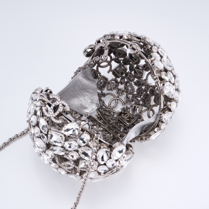 NIGO Chanel Women's Crystal Diamond Spherical Chain Single Shoulder Evening Bag Bags #nigo77237