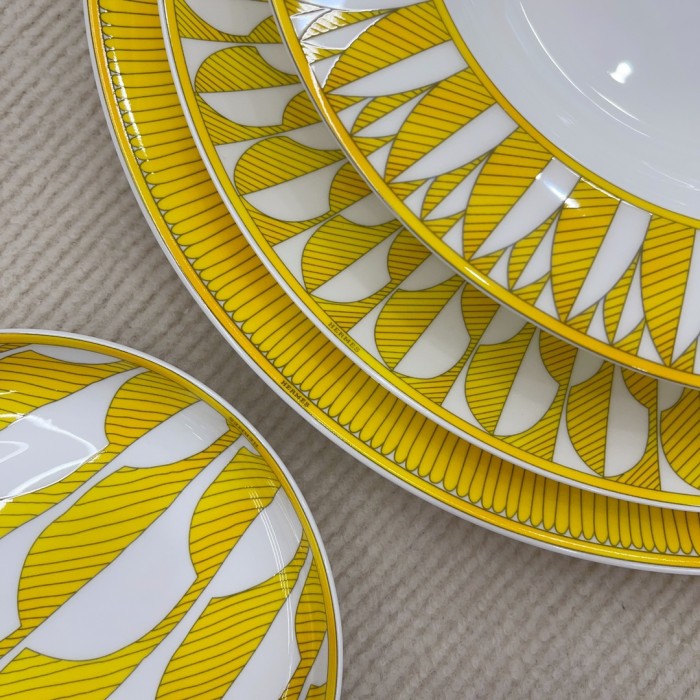 NIGO Hermes Soleil D'Hermes Tableware Collection Ceramic Dinner Plate, Soup Bowl, Soup Spoon, Bone Dish, Fruit Plate Multi-Configuration Set Accessories #nigo81281