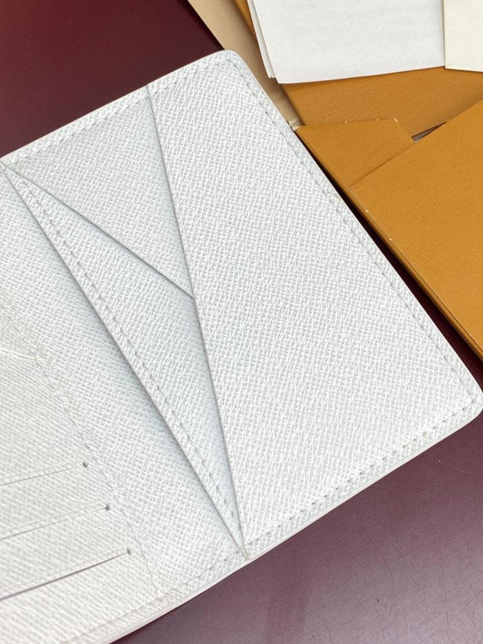 NIGO Louis Vuitton Men's Solid Color Logo Print Holiday Sports Series Leather Card Holder Wallet Bag Bags #nigo77332