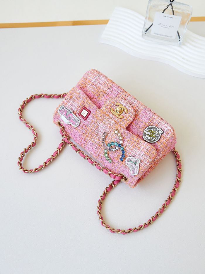 NIGO Chanel Women's Pink Chain Tartan Fabric Badge Print Single Shoulder Crossbody Bag Bags #nigo77412