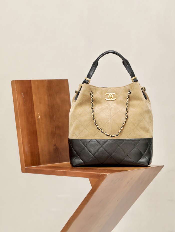 NIGO Chanel Women's Multicolored Chain Shoulder Strap Suede And Leather Shoulder Bag Handbag Bags #nigo77468
