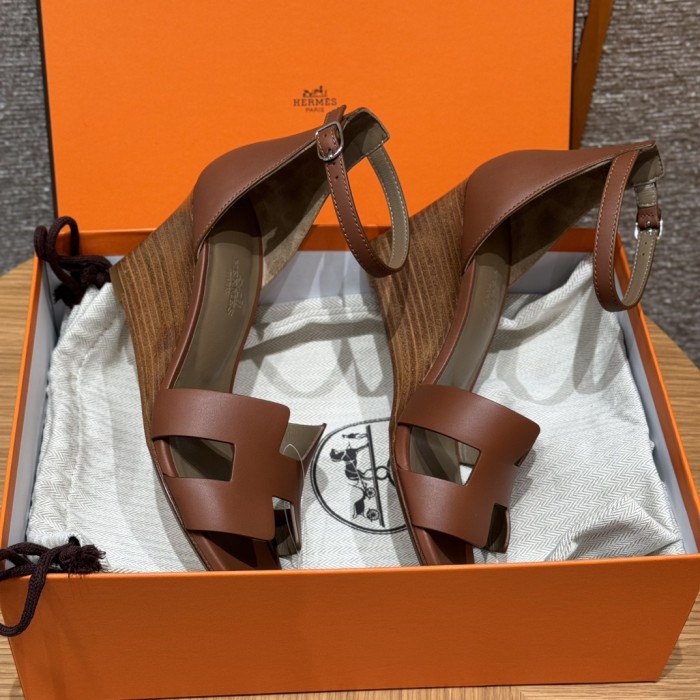 NIGO Hermes Legend Women's Solid Color Summer Solid Color Open Toe Buckle Leather Thick Sole High Heel Sandals Shoes #nigo77466