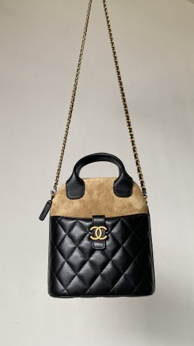 NIGO Chanel Women's Multicolored Chain Shoulder Strap Suede And Leather Shoulder Bag Handbag Bags #nigo77467