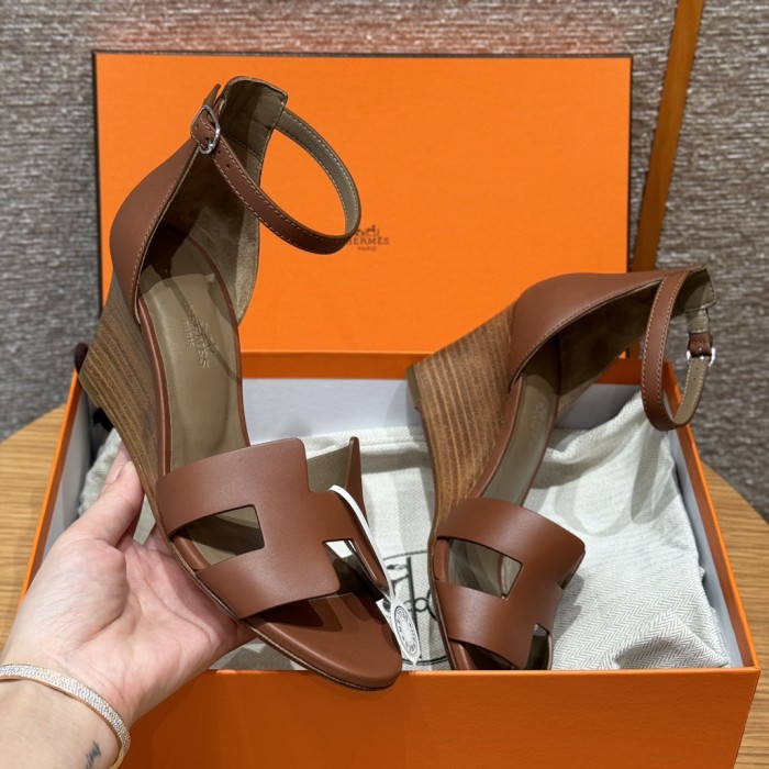 NIGO Hermes Legend Women's Solid Color Summer Solid Color Open Toe Buckle Leather Thick Sole High Heel Sandals Shoes #nigo77466