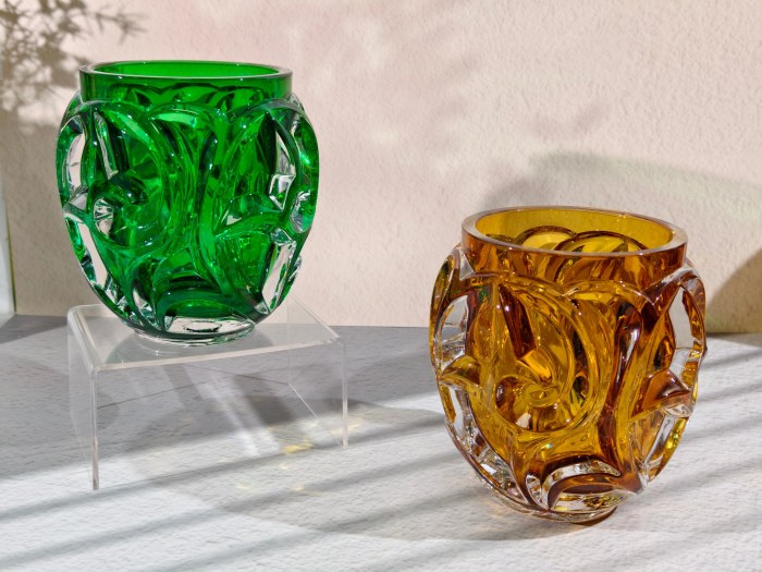NIGO Lalique Fashion Solid Color Swirl Vase Amber Crystal Vase Home Decoration Accessories Ngvp #nigo1836