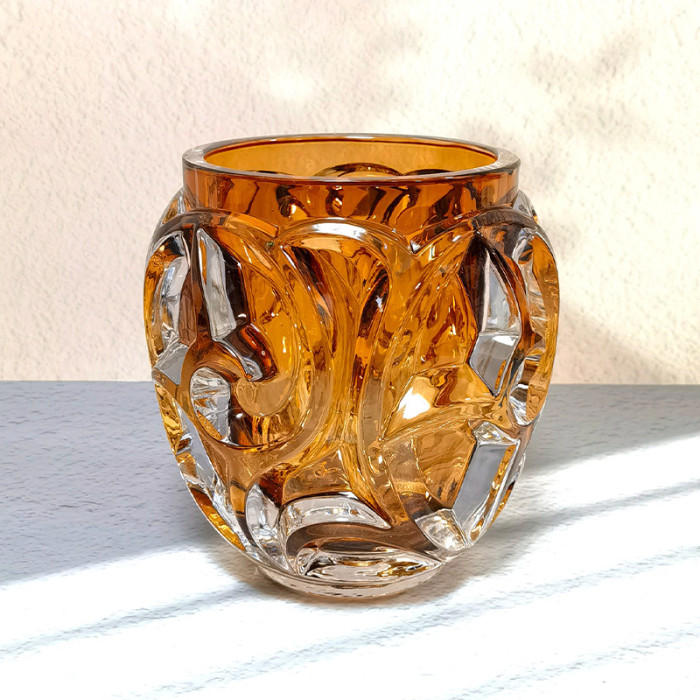 NIGO Lalique Fashion Solid Color Swirl Vase Amber Crystal Vase Home Decoration Accessories Ngvp #nigo1836