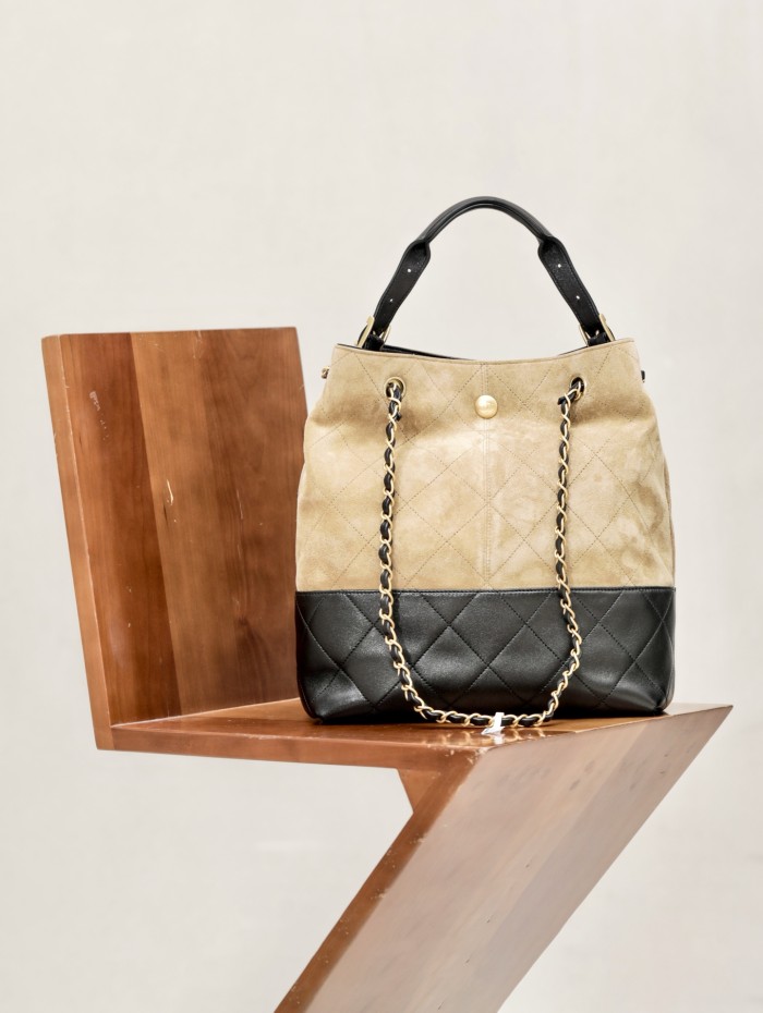NIGO Chanel Women's Multicolored Chain Shoulder Strap Suede And Leather Shoulder Bag Handbag Bags #nigo77468