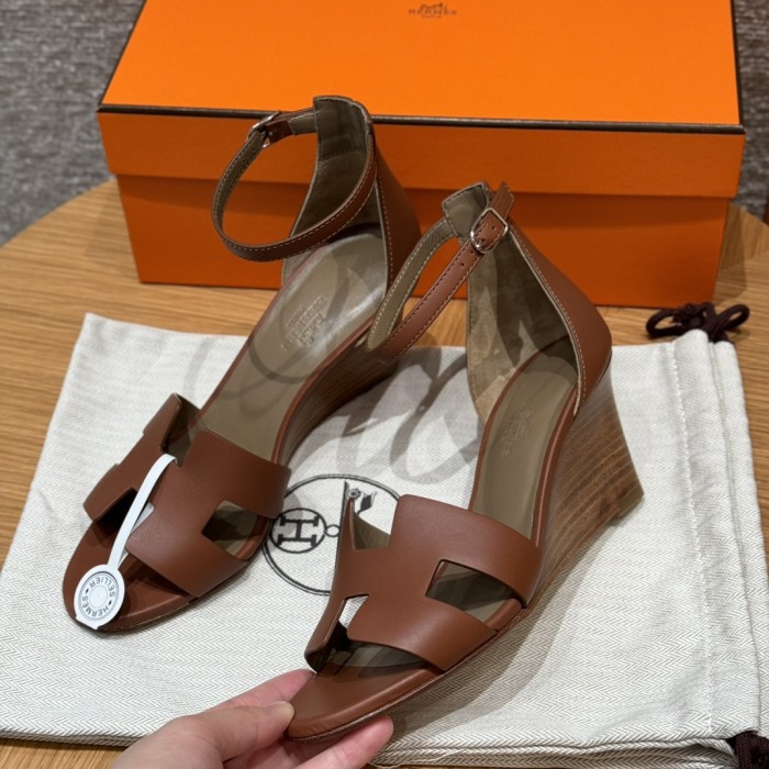 NIGO Hermes Legend Women's Solid Color Summer Solid Color Open Toe Buckle Leather Thick Sole High Heel Sandals Shoes #nigo77466