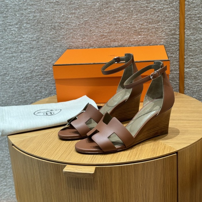 NIGO Hermes Legend Women's Solid Color Summer Solid Color Open Toe Buckle Leather Thick Sole High Heel Sandals Shoes #nigo77466