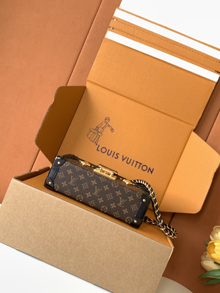 NIGO Louis Vuitton PETITE MALLE Women's Brown Letter Print Removable Adjustable Simple Magnetic Clasp Canvas and Leather Trim Box Bag Handbag Shoulder Bags #nigo77526