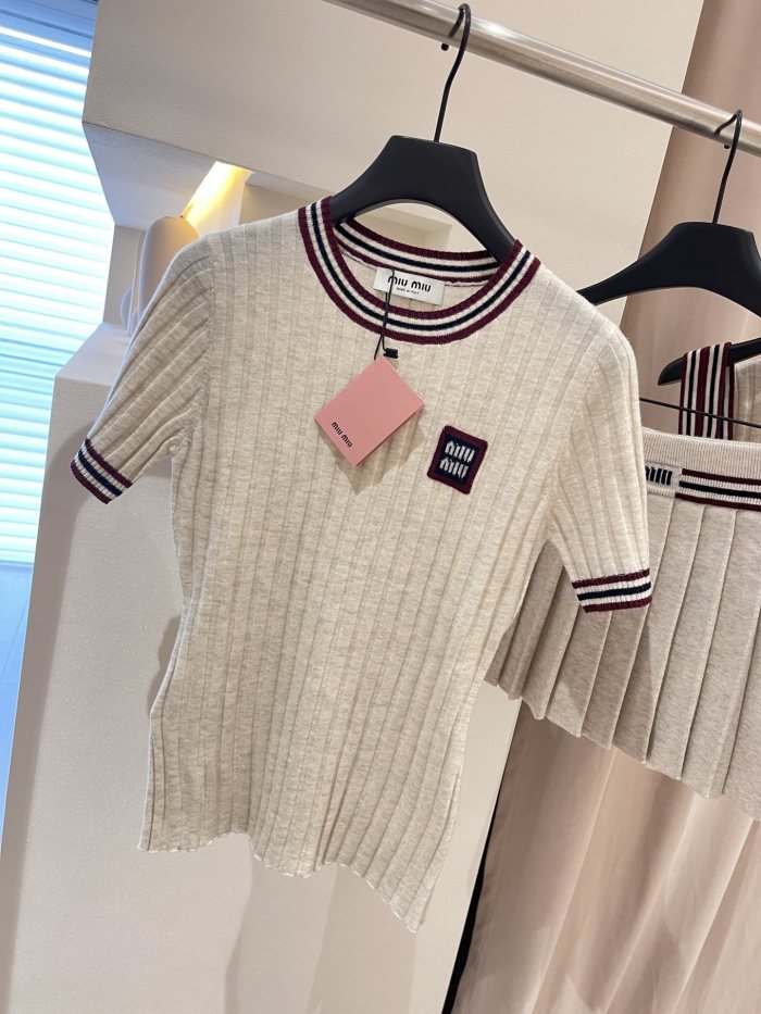 NIGO MiuMiu Women's Summer Solid Color Letter Print Knitted Round Neck Short Sleeve T-Shirt #nigo77557