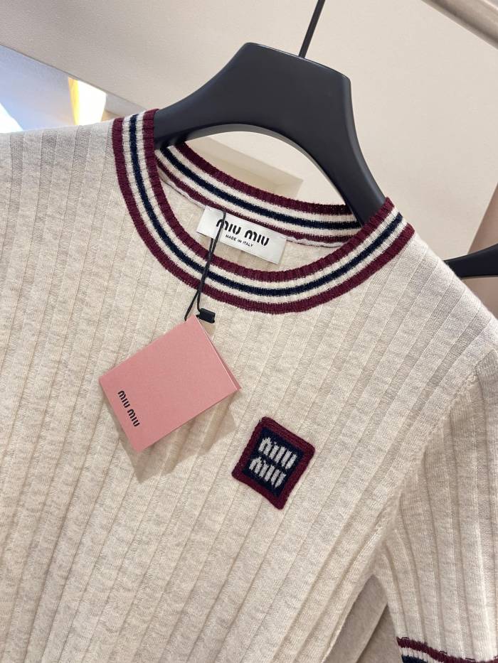 NIGO MiuMiu Women's Summer Solid Color Letter Print Knitted Round Neck Short Sleeve T-Shirt #nigo77557